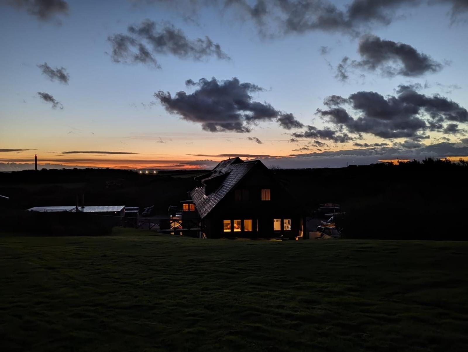 Hostel Anglesey Outdoors Holyhead Exteriér fotografie